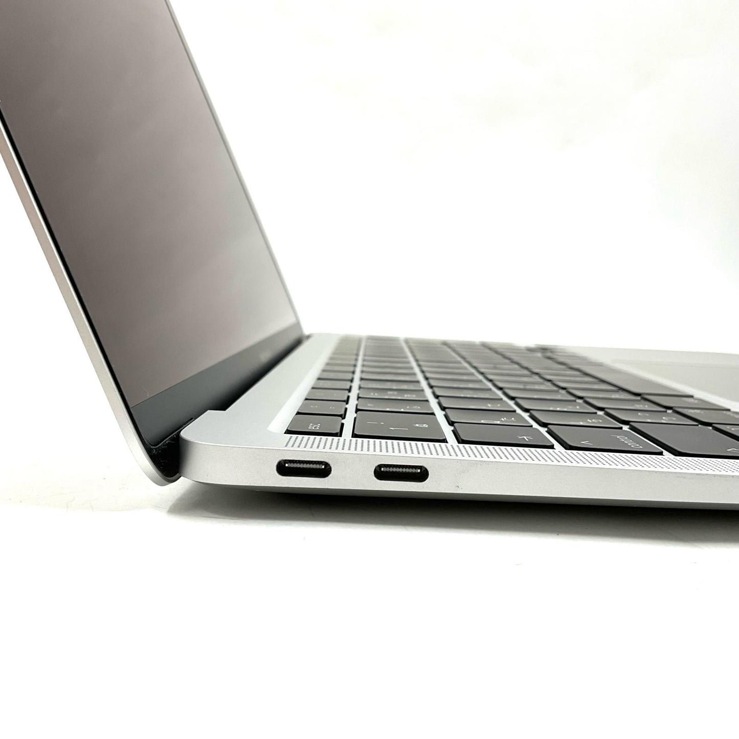 【全額返金保証】【最速発送】Apple MacBook Air 13インチ 2020 Apple M1 8GB 256GB シルバー 87% 美品 動作確認済