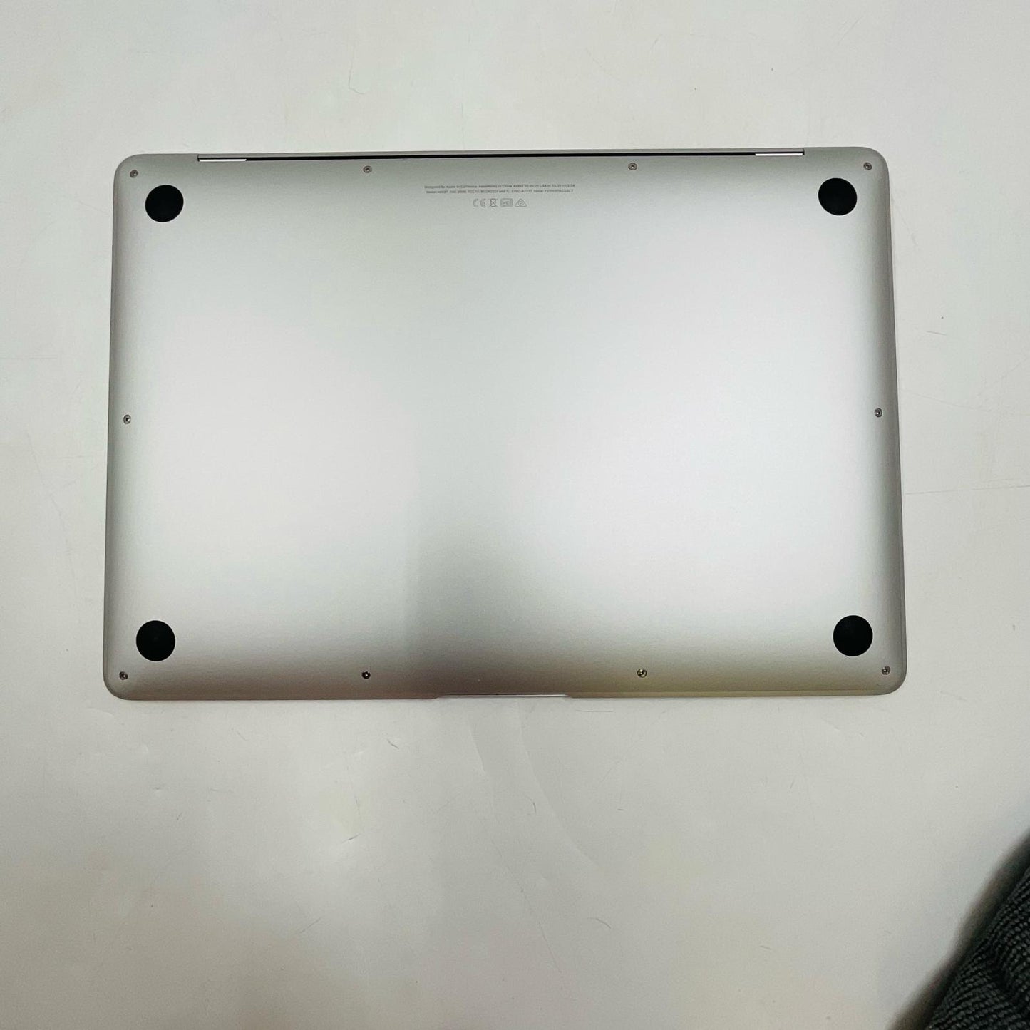 【全額返金保証】【最速発送】Apple MacBook Air 13インチ 2020 Apple M1 8GB 256GB シルバー 87% 美品 動作確認済