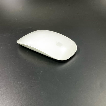 【全額返金保証】【最速発送】Apple Magic Mouse A1657 EMC 2923 美品 動作確認済