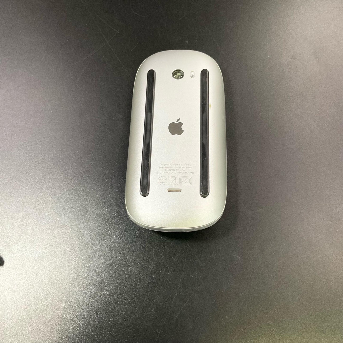 【全額返金保証】【最速発送】Apple Magic Mouse A1657 EMC 2923 美品 動作確認済