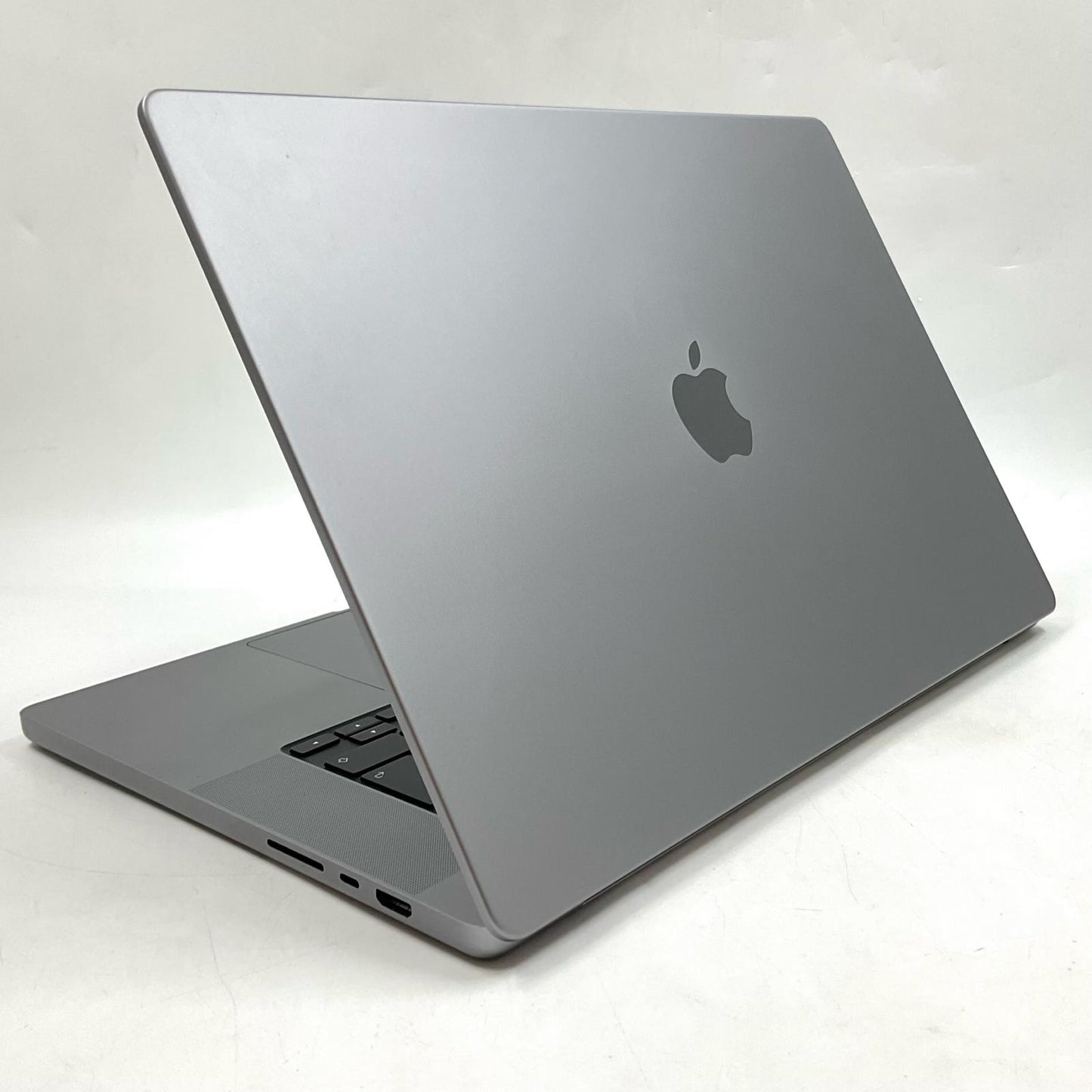 【全額返金保証】【最速発送】Apple MacBook Pro 16インチ 2021 Apple M1 Max 32GB 1TB スペースグレイ 98% 美品 動作確認済