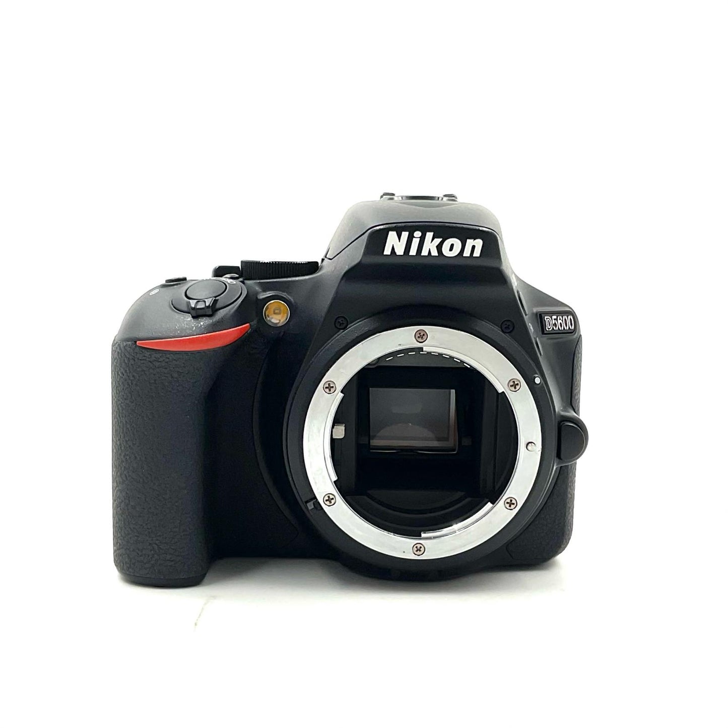 【全額返金保証】【最速発送】Nikon デジタル一眼 D5600 ボディ ブラック 美品 動作確認済