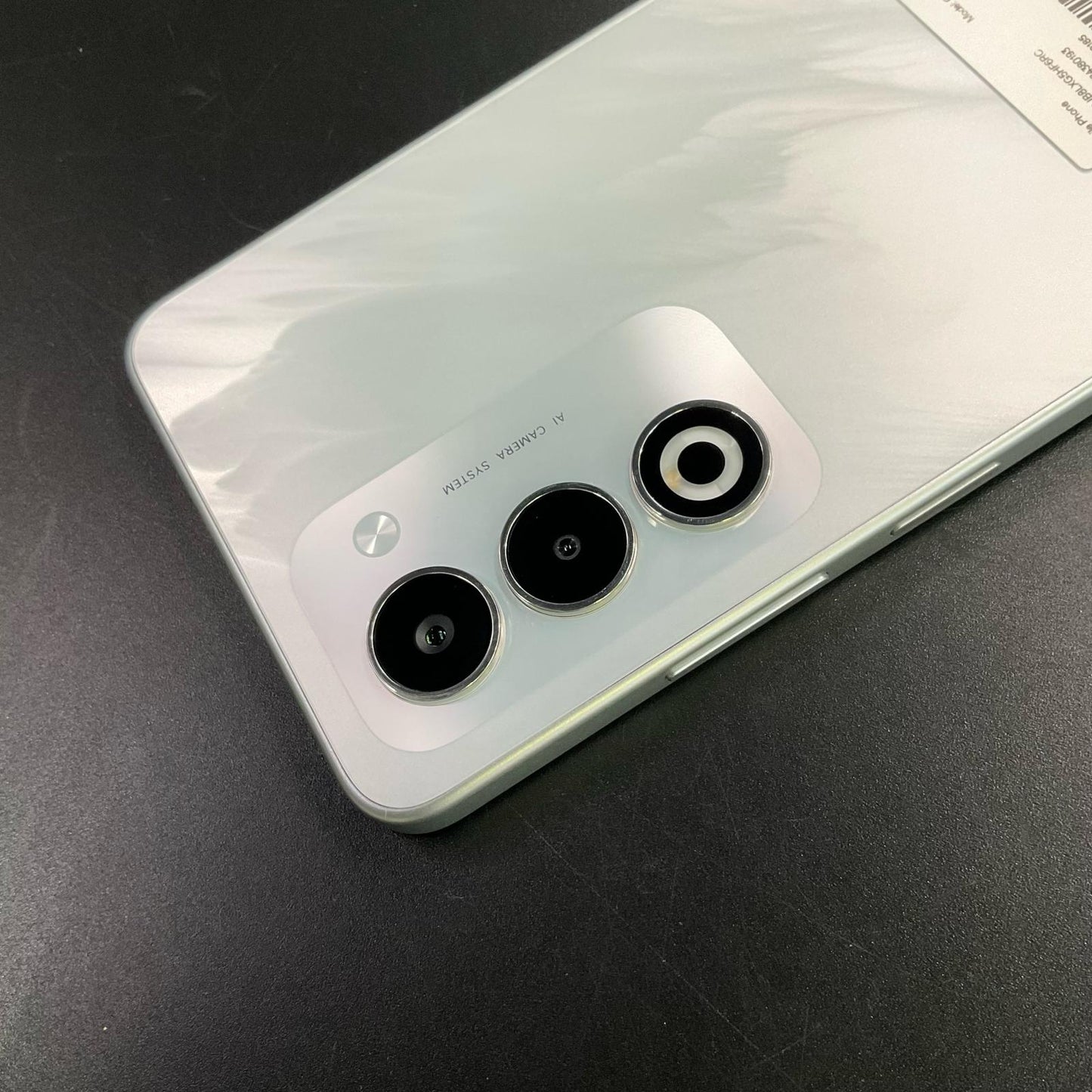 【全額返金保証】【最速発送】OPPO A 5 128GB White au SIMフリー OPG06 白ロム 美品 動作確認済