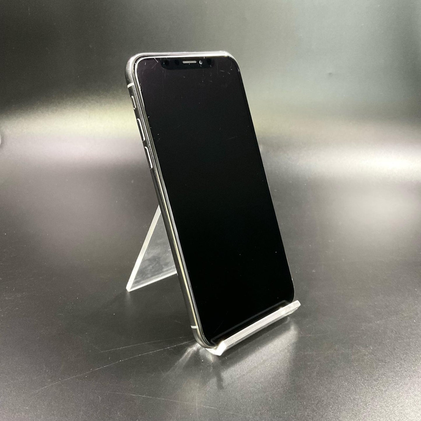 【全額返金保証】【最速発送】Apple iPhone iPhone X 256GB シルバー docomo SIMフリー 白ロム 動作確認済 75%