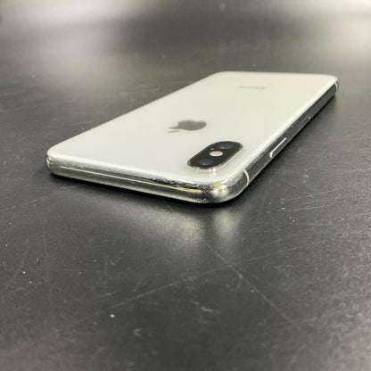 【全額返金保証】【最速発送】Apple iPhone iPhone X 256GB シルバー docomo SIMフリー 白ロム 動作確認済 75%