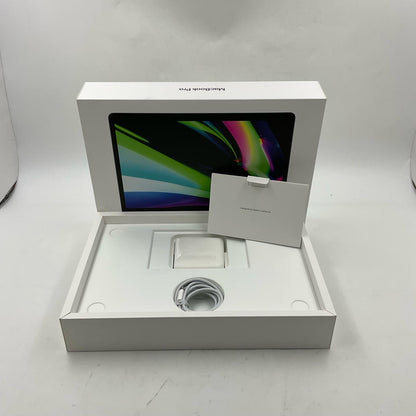 【全額返金保証】【最速発送】Apple MacBook Pro 13インチ 2022 M2 8コア 16GB 512GB スペースグレイ 100% 美品 動作確認済