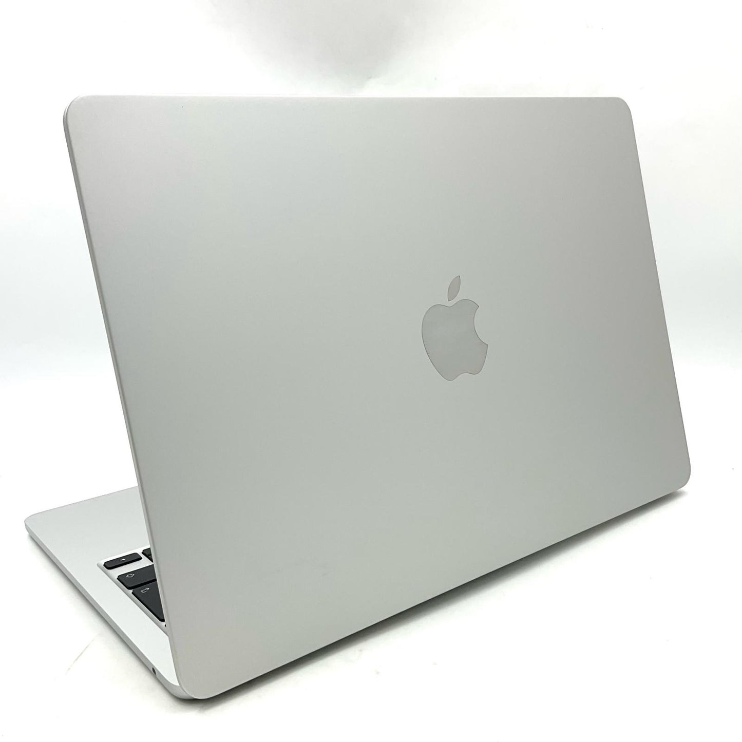 【全額返金保証】【最速発送】Apple MacBook Air 13インチ 2022 Apple M2 16GB 256GB シルバー 96% 超美品 動作確認済