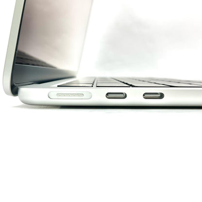 【全額返金保証】【最速発送】Apple MacBook Air 13インチ 2022 Apple M2 16GB 256GB シルバー 96% 超美品 動作確認済