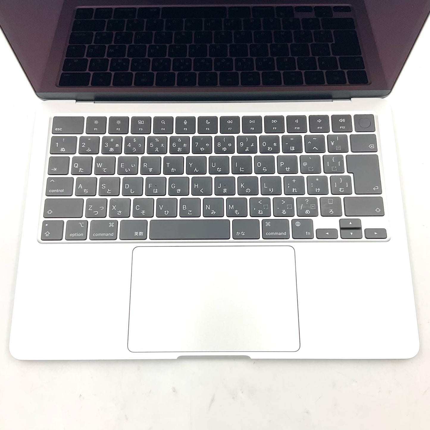 【全額返金保証】【最速発送】Apple MacBook Air 13インチ 2022 Apple M2 16GB 256GB シルバー 96% 超美品 動作確認済