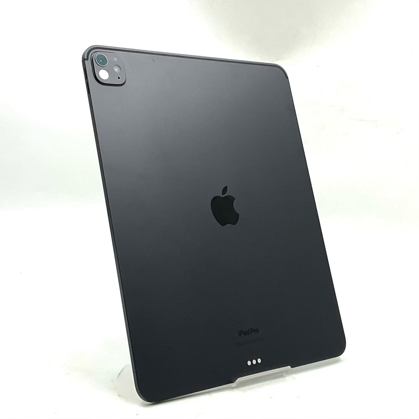 【全額返金保証】【最速発送】Apple iPad Pro M4 13インチ 256GB スペースブラック Wi-Fi 美品 動作確認済