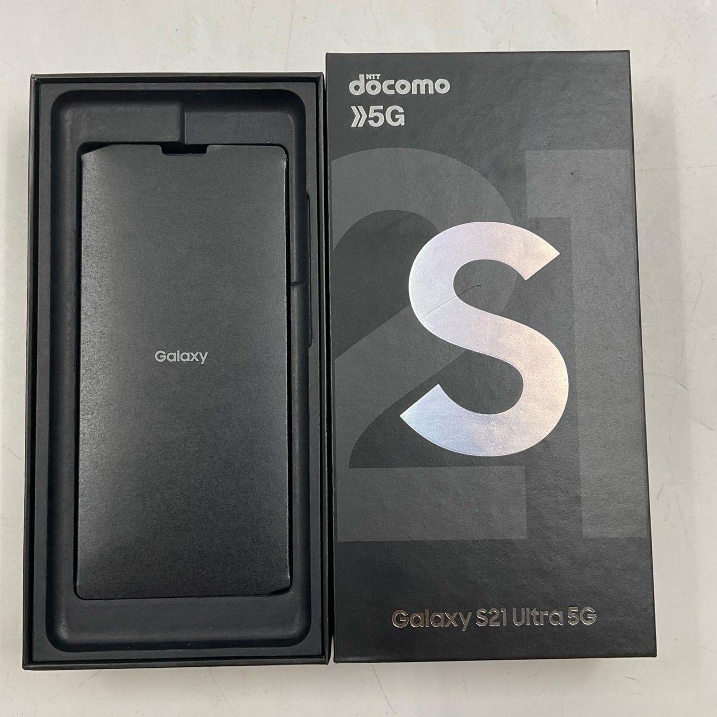 【最速発送】SAMSUNG Galaxy S21 Ultra 5G 256GB Phantom Silver docomo SIMフリー SC-52B 白ロム【難有】