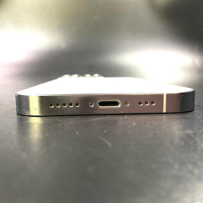 【全額返金保証】【最速発送】Apple iPhone iPhone 14 Pro 128GB シルバー au 動作確認済 78%
