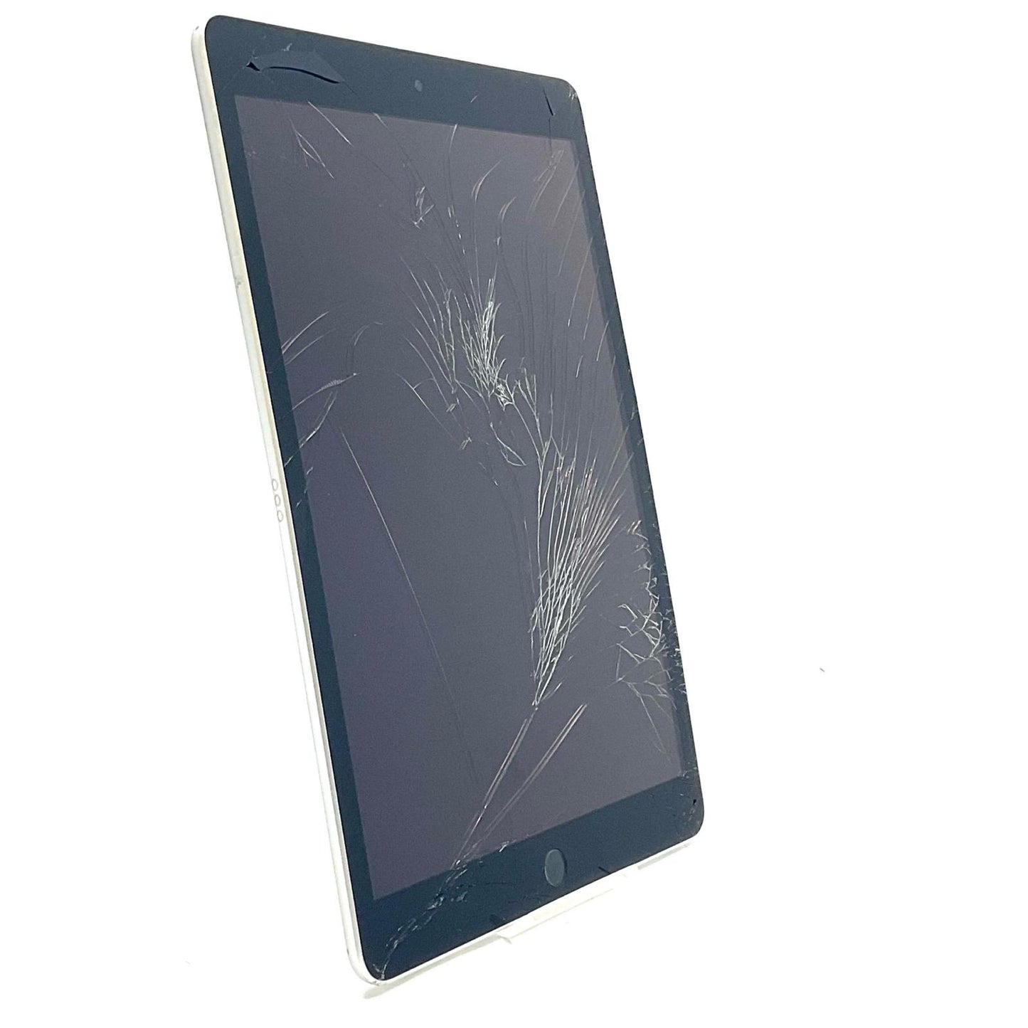 【最速発送】Apple iPad iPad 第9世代 Wi-Fi 64GB Silver【難有】