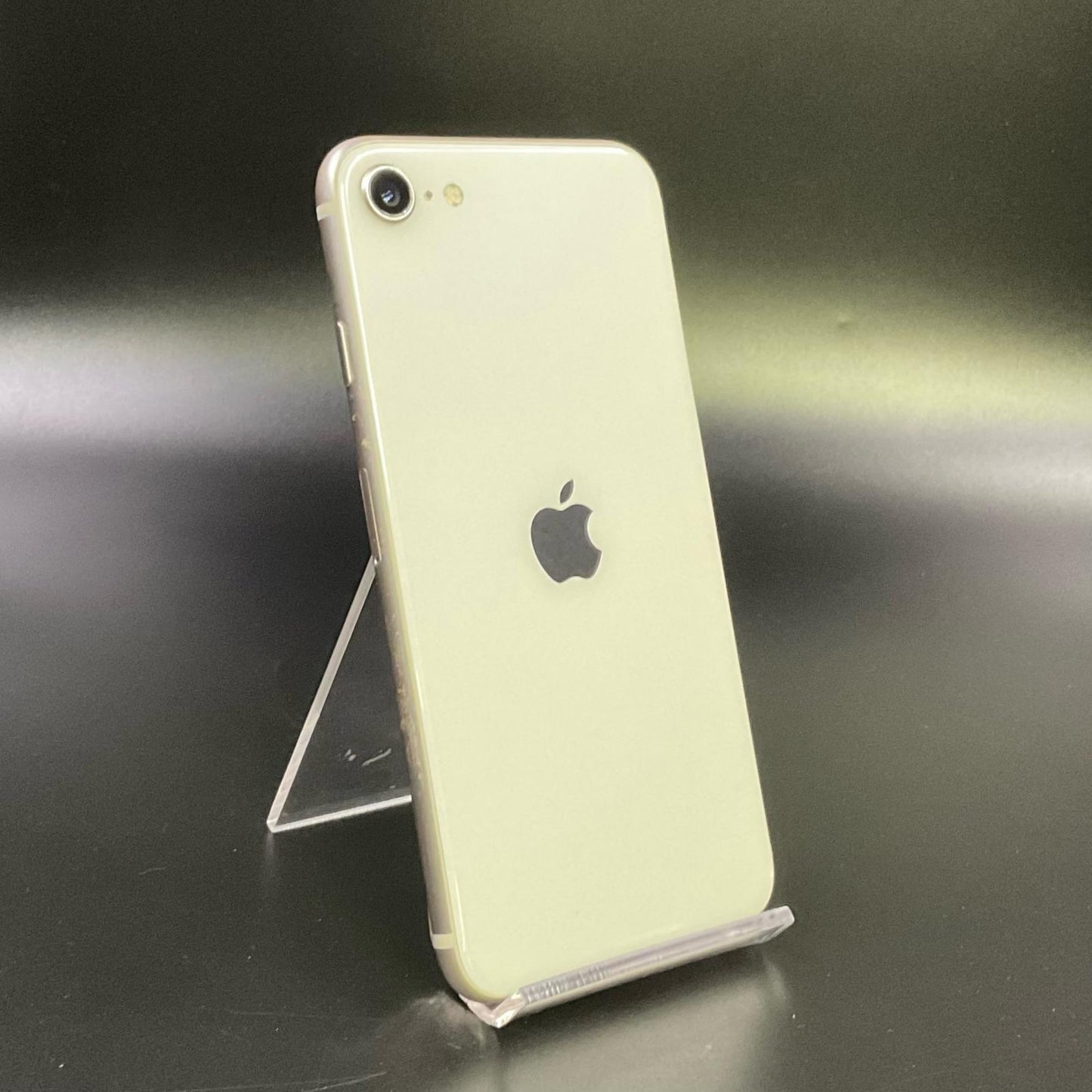 【最速発送】Apple iPhone iPhone SE (第3世代) 128GB Starlight docomo SIMフリー 白ロム【難有】 78%