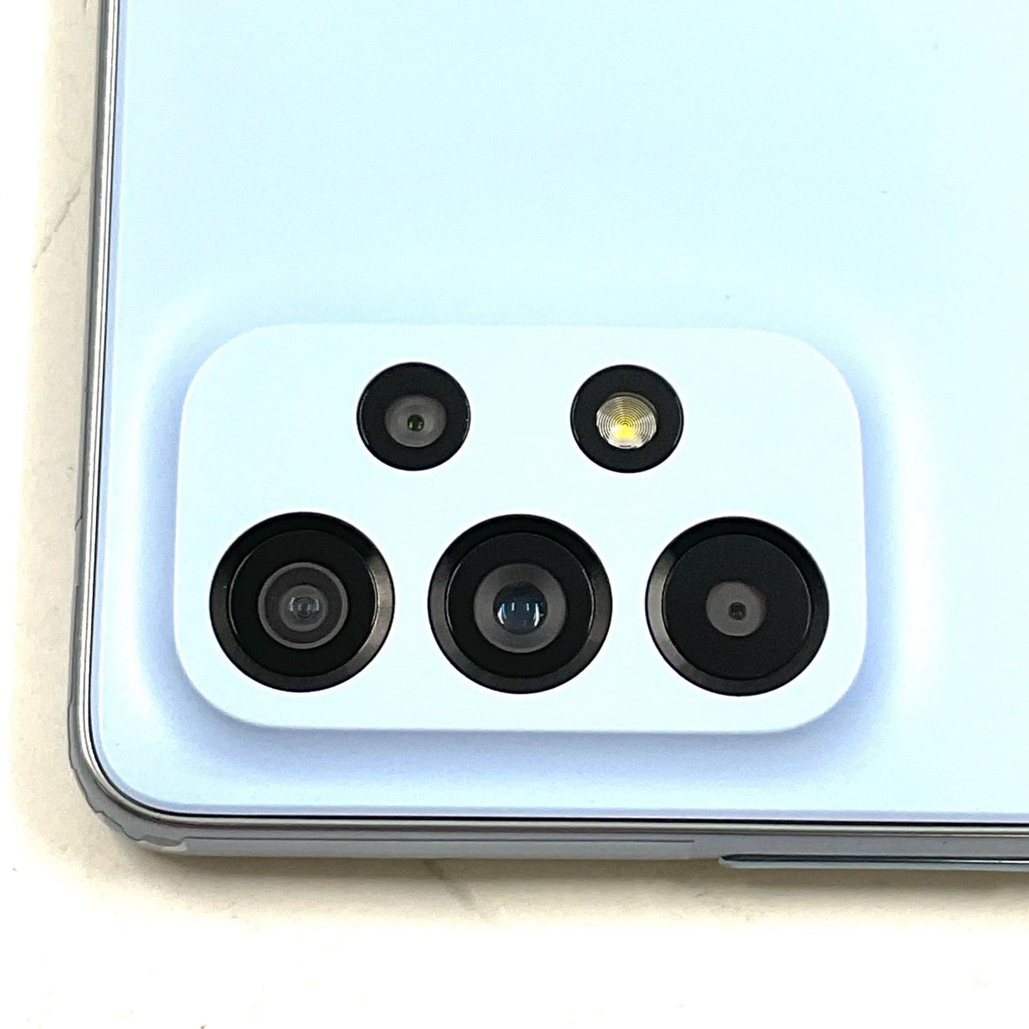 【全額返金保証】【最速発送】SAMSUNG Galaxy A53 5G 128GB オーサムブルー au SIMフリー SCG15 白ロム 美品 動作確認済