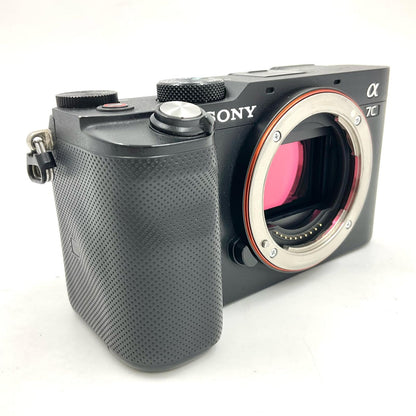 【全額返金保証】【最速発送】Sony デジタル一眼 α7C ILCE-7C ボディ ブラック 美品 動作確認済