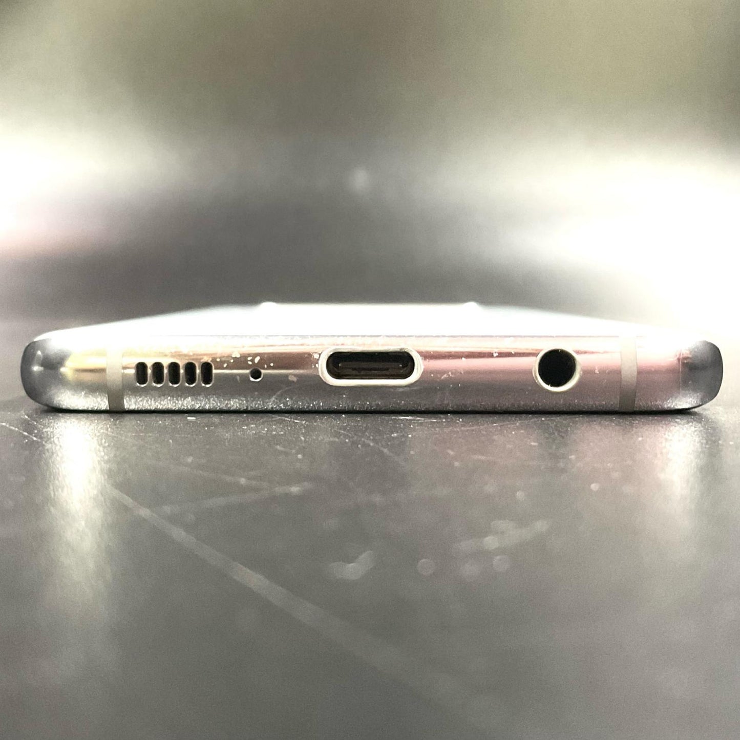 【全額返金保証】【最速発送】SAMSUNG Galaxy S10 128GB プリズム ホワイト au SCV41 白ロム 動作確認済