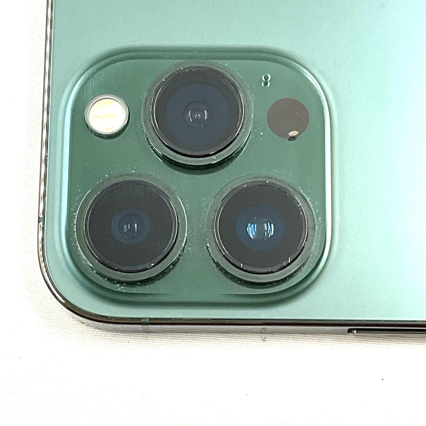 【全額返金保証】【最速発送】Apple iPhone iPhone 13 Pro 256GB アルパイングリーン 白ロム 動作確認済 82%