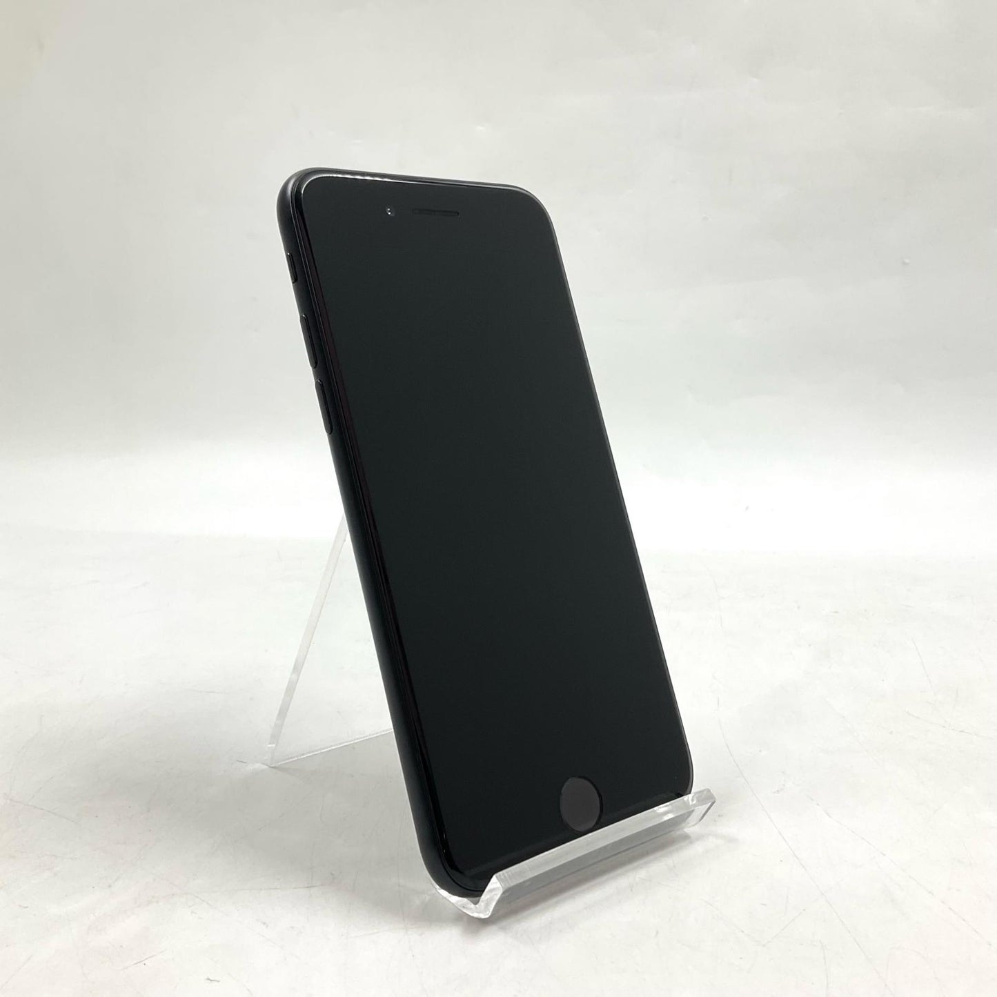 【全額返金保証】【最速発送】Apple iPhone iPhone SE（第2世代） 64GB ブラック Softbank 白ロム 動作確認済 77%