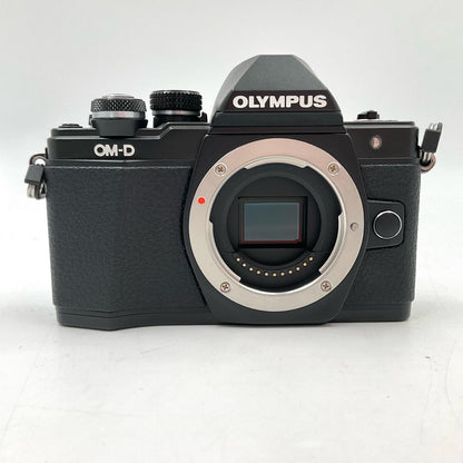【全額返金保証】【最速発送】OLYMPUS デジタル一眼 OM-D E-M10 Mark II ボディ ブラック 美品 動作確認済