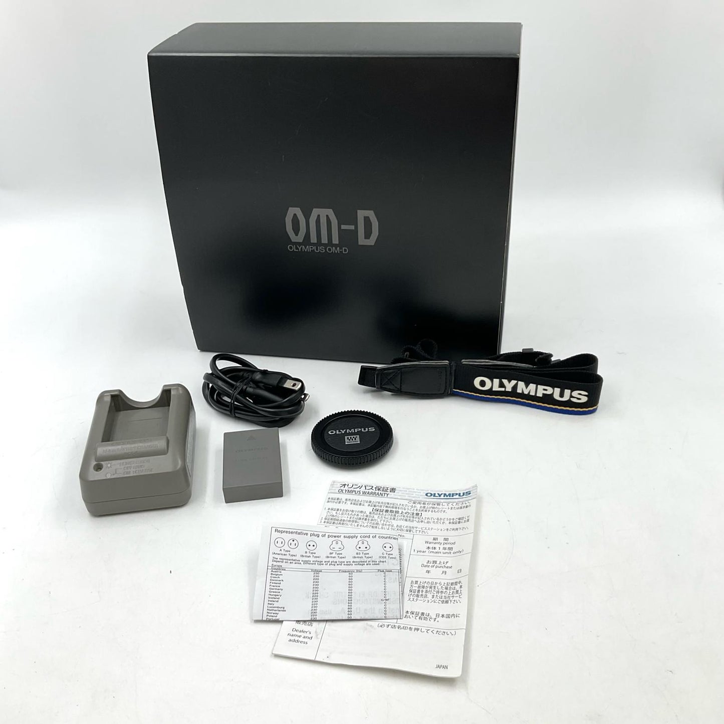 【全額返金保証】【最速発送】OLYMPUS デジタル一眼 OM-D E-M10 Mark II ボディ ブラック 美品 動作確認済