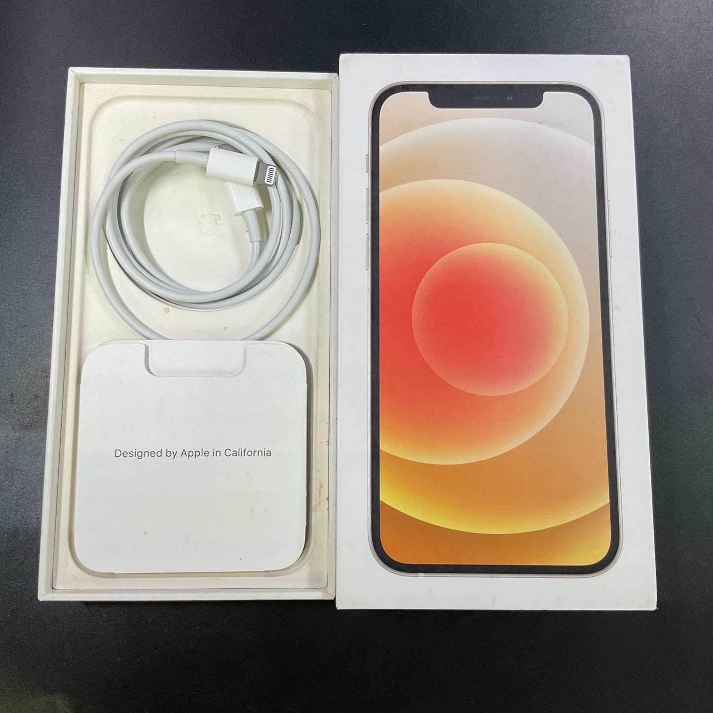 【全額返金保証】【最速発送】Apple iPhone iPhone 12 64GB ホワイト Softbank SIMフリー 白ロム 動作確認済 86%