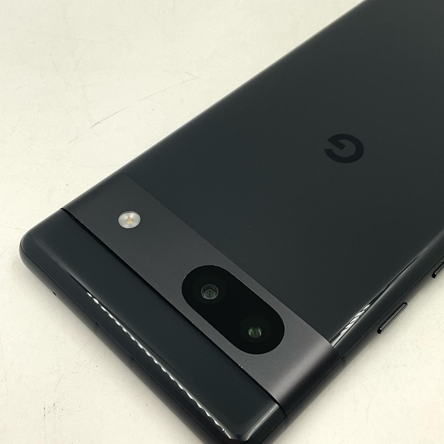 【全額返金保証】【最速発送】Google Pixel 7a 128GB チャコール au SIMフリー G82U8 白ロム 美品 動作確認済