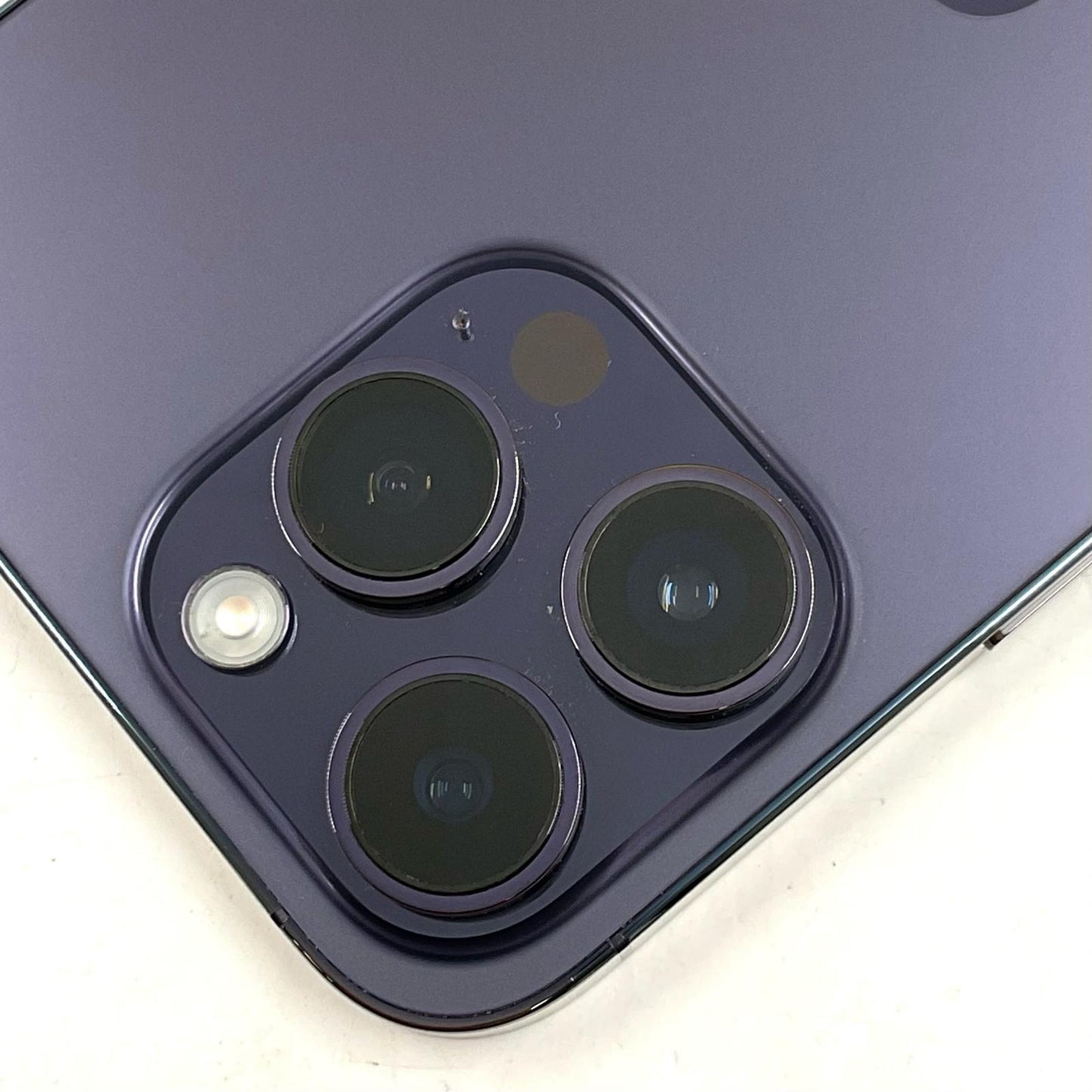 【全額返金保証】【最速発送】Apple iPhone iPhone 14 Pro Max 128GB ディープパープル au SIMフリー 白ロム 動作確認済 76%