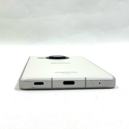 【全額返金保証】【最速発送】SHARP AQUOS R8 256GB クリーム docomo SH-52D 白ロム 美品 動作確認済
