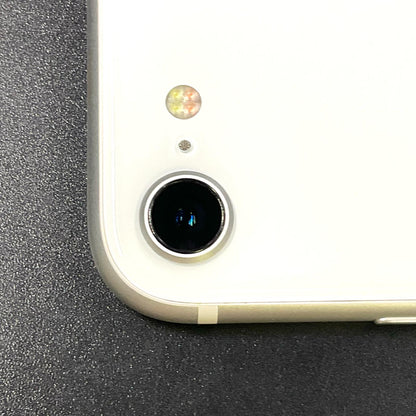 【全額返金保証】【最速発送】Apple iPhone iPhone SE（第2世代） 64GB ホワイト au SIMフリー 白ロム 動作確認済 83%