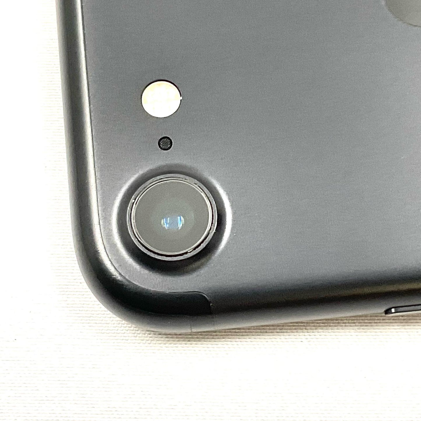 【全額返金保証】【最速発送】Apple iPhone iPhone 7 32GB ブラック docomo 白ロム 美品 動作確認済