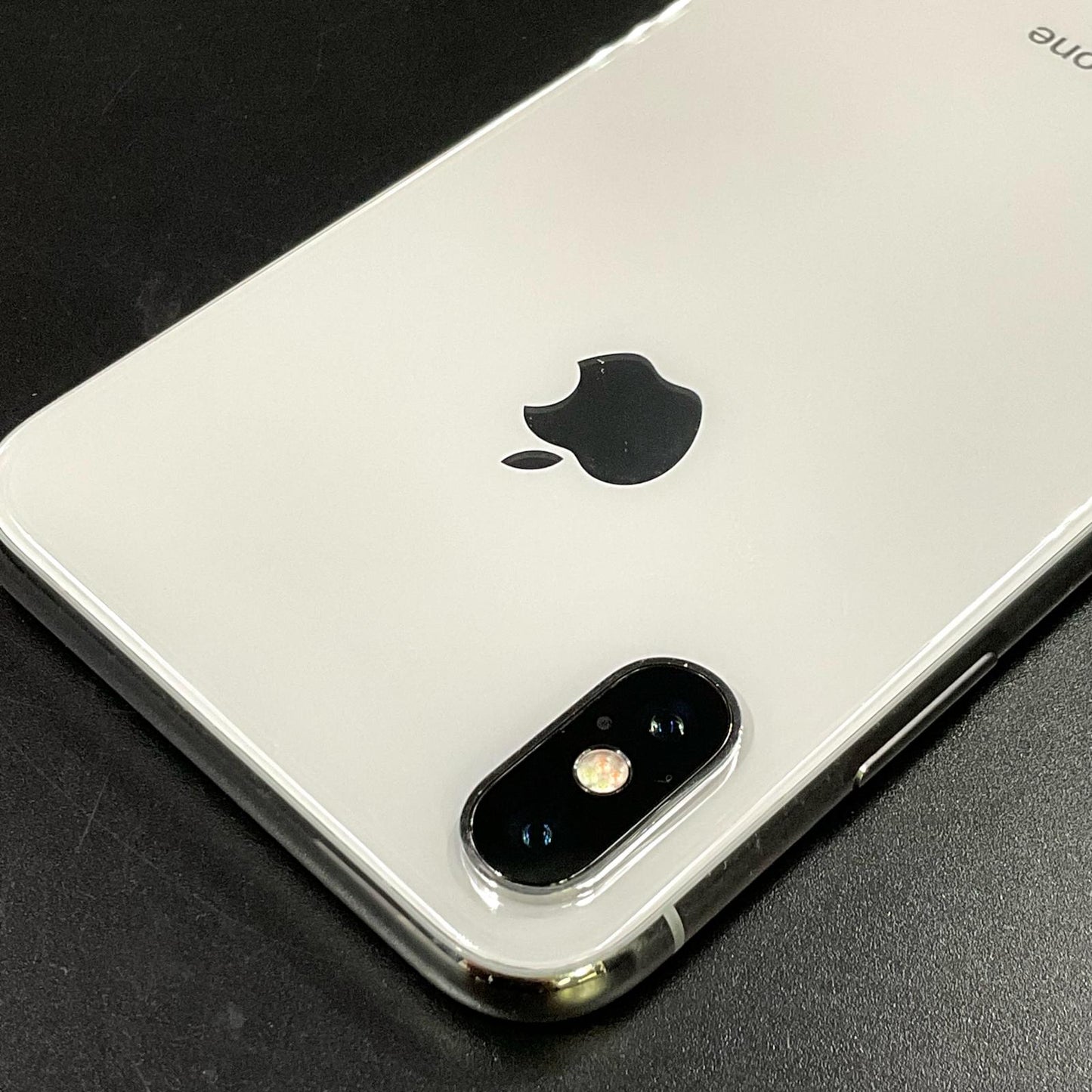 【全額返金保証】【最速発送】Apple iPhone iPhone X 256GB シルバー 白ロム 動作確認済 71%