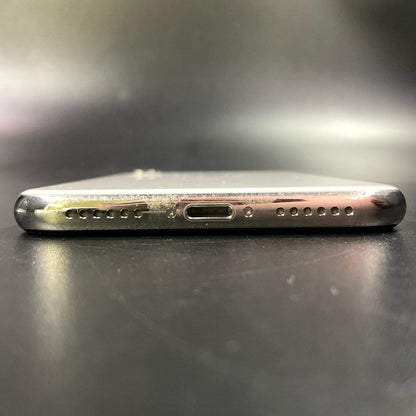 【全額返金保証】【最速発送】Apple iPhone iPhone X 256GB シルバー 白ロム 動作確認済 71%
