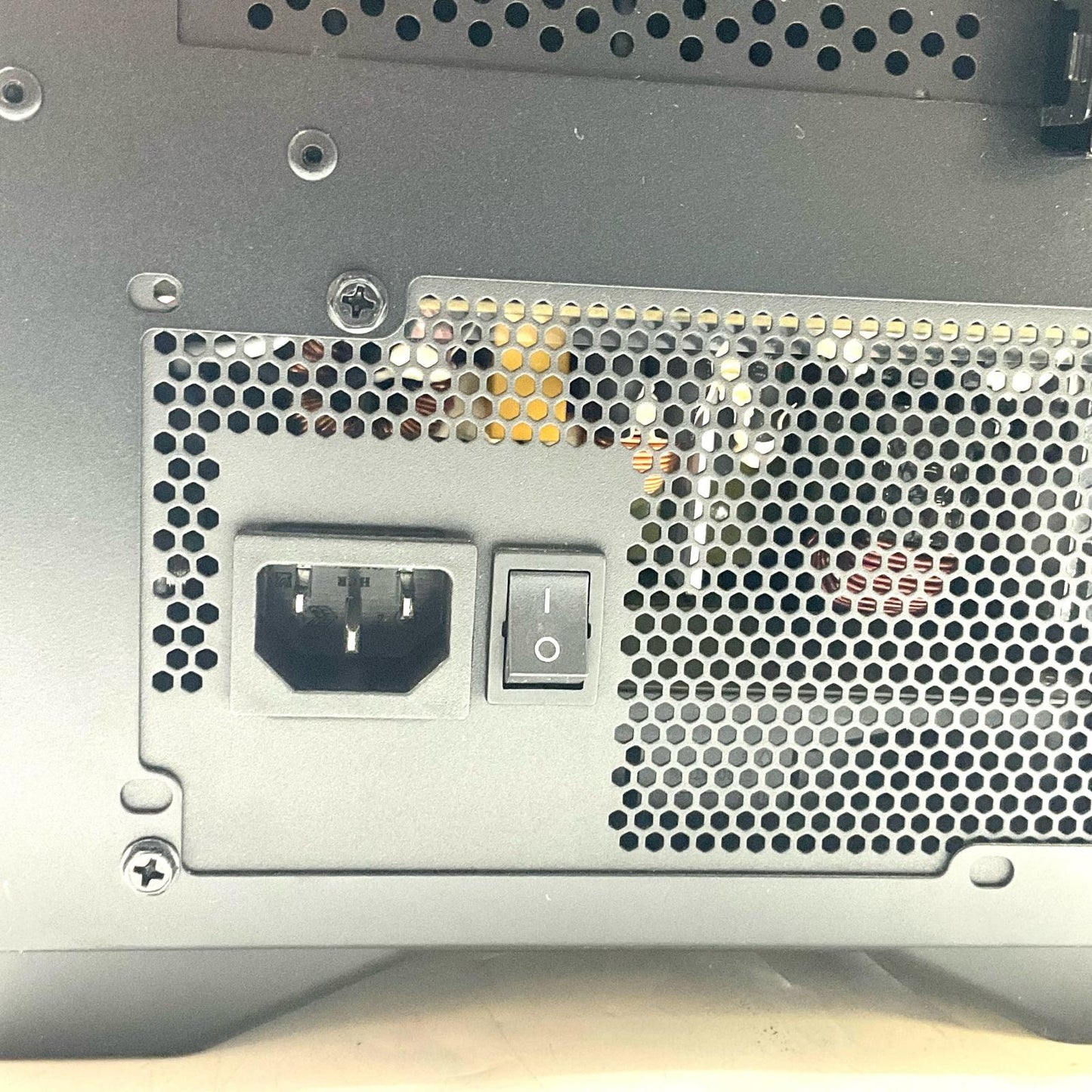 【全額返金保証】【最速発送】iiyama ゲーミングデスクトップPC ILeDEi-M77M-134F-NASXM intel core i5-13400F 16GB M.2 SSD 512GB NVIDIA GeForce RTX 3050 美品 動作確認済