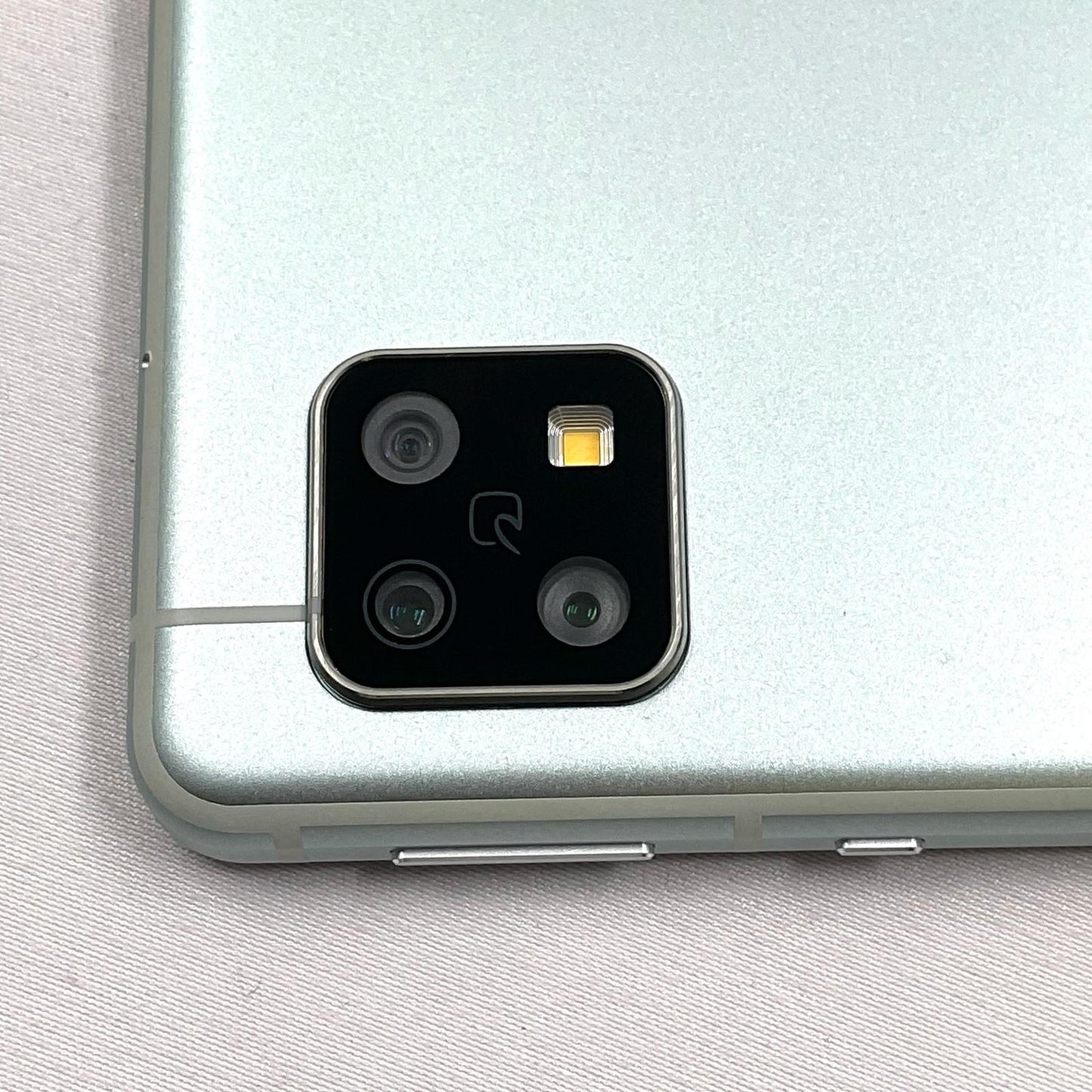 【全額返金保証】【最速発送】SHARP AQUOS sense5G 64GB オリーブシルバー Softbank A004SH 白ロム 超美品 動作確認済