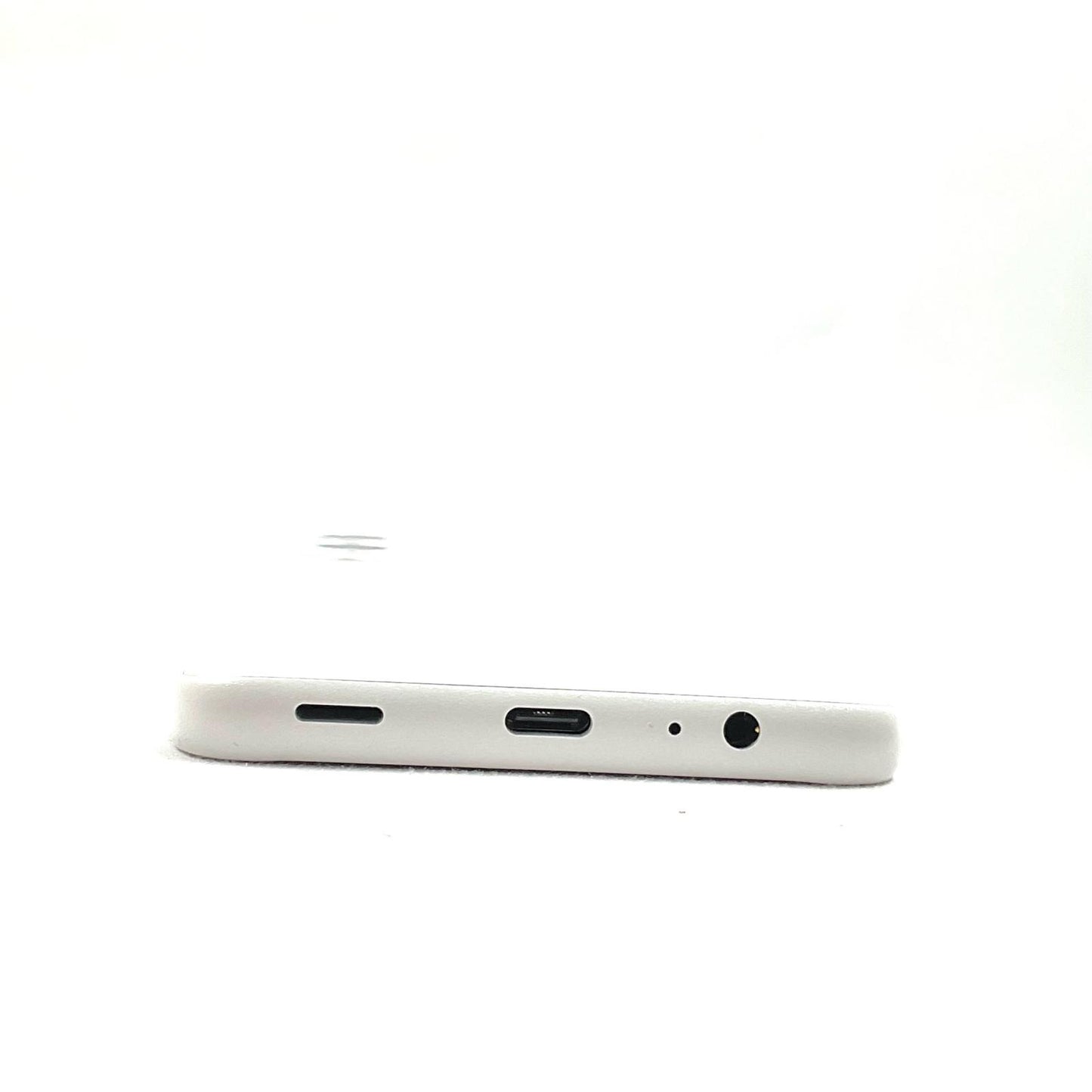 【全額返金保証】【最速発送】富士通 arrows We2 64GB ミストホワイト Softbank A402FC 白ロム 超美品 動作確認済