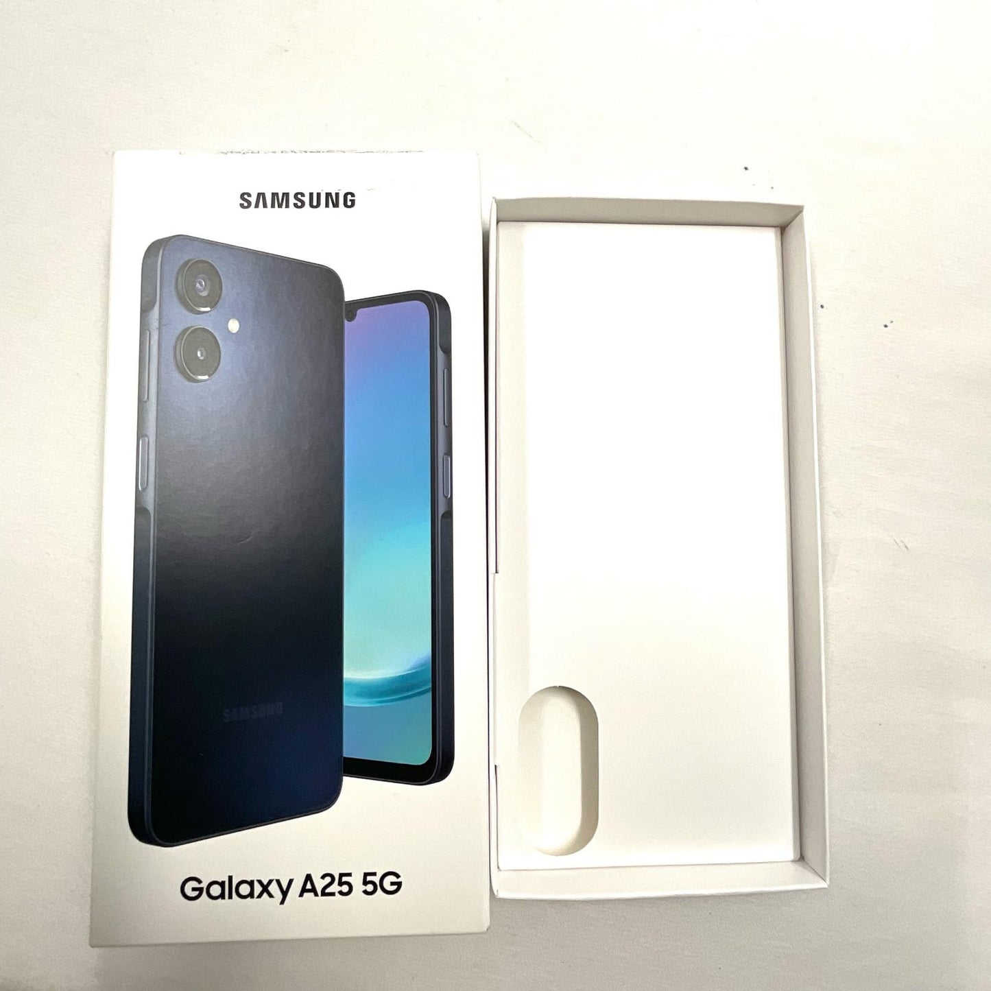 【全額返金保証】【最速発送】SAMSUNG Galaxy A25 5G 64GB ブラック au SCG33 白ロム 美品 動作確認済