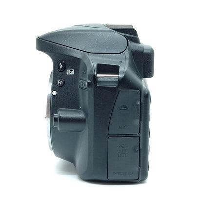 【全額返金保証】【最速発送】Nikon デジタル一眼 D3300 18-55 VRII レンズキット 動作確認済