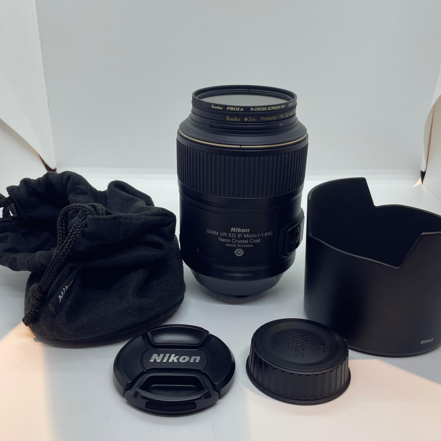 【全額返金保証】【最速発送】Nikon AF-S MICRO NIKKOR 105mm F2.8 G ED VR 超美品 動作確認済