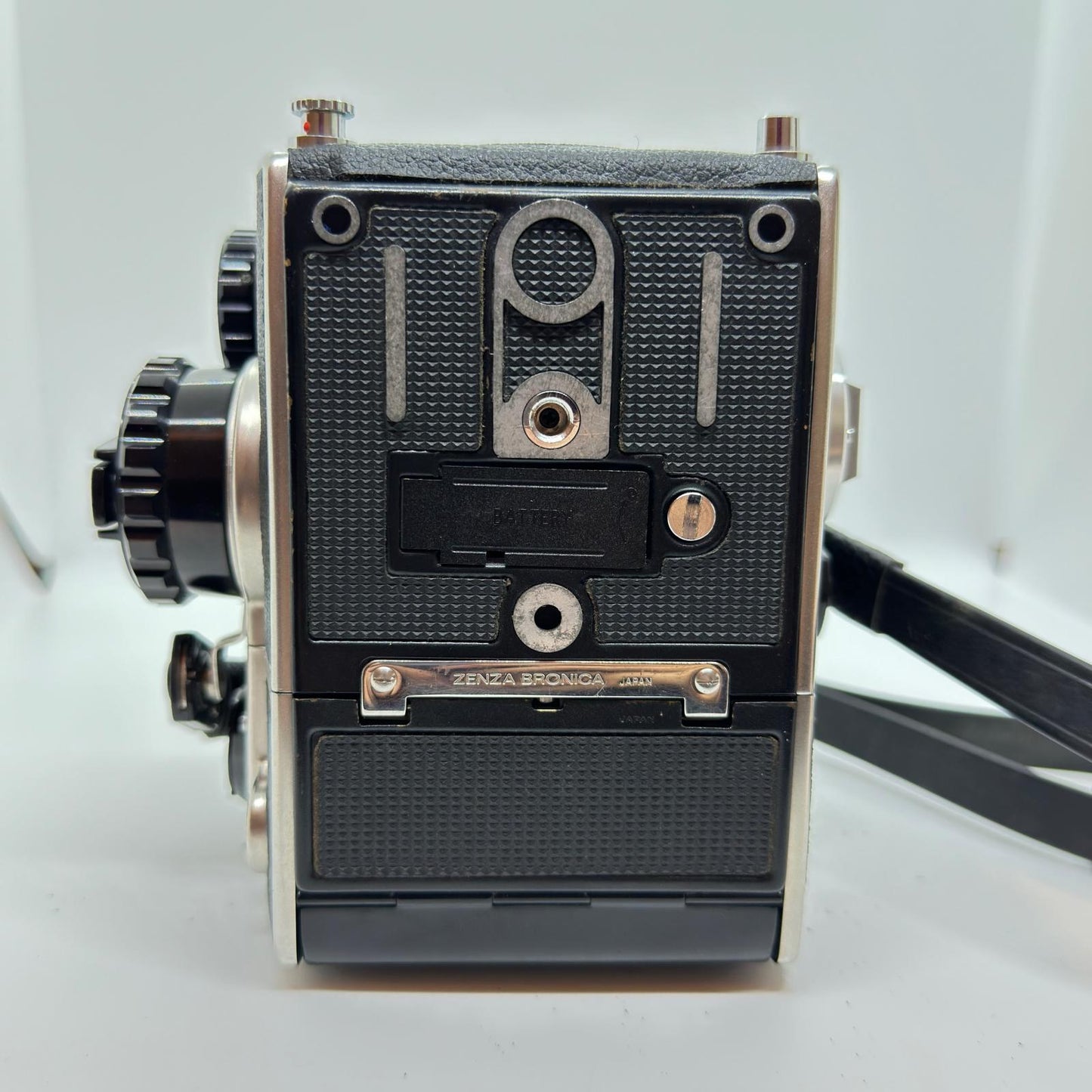 【最速発送】 ZENZA BRONICA EC-TL + ZENZANON MC 80mm F2.8【難有】