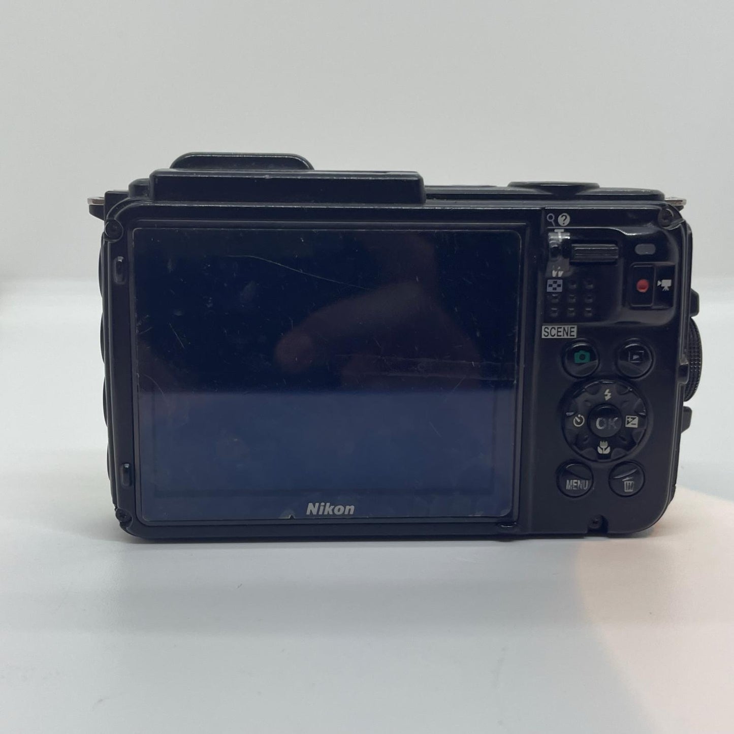 【全額返金保証】【最速発送】Nikon コンパクトデジタルカメラ COOLPIX AW130 イエロー 動作確認済
