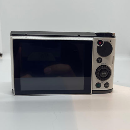 【全額返金保証】【最速発送】 コンパクトデジタルカメラ CASIO EXILIM EX-ZR3000 ホワイト 美品 動作確認済