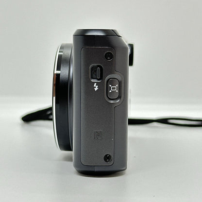 【全額返金保証】【最速発送】Canon コンパクトデジタルカメラ PowerShot SX720 HS ブラック 美品 動作確認済