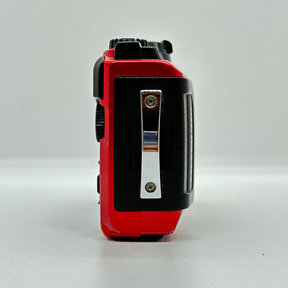 【全額返金保証】【最速発送】OLYMPUS コンパクトデジタルカメラ Tough TG-5 レッド 美品 動作確認済