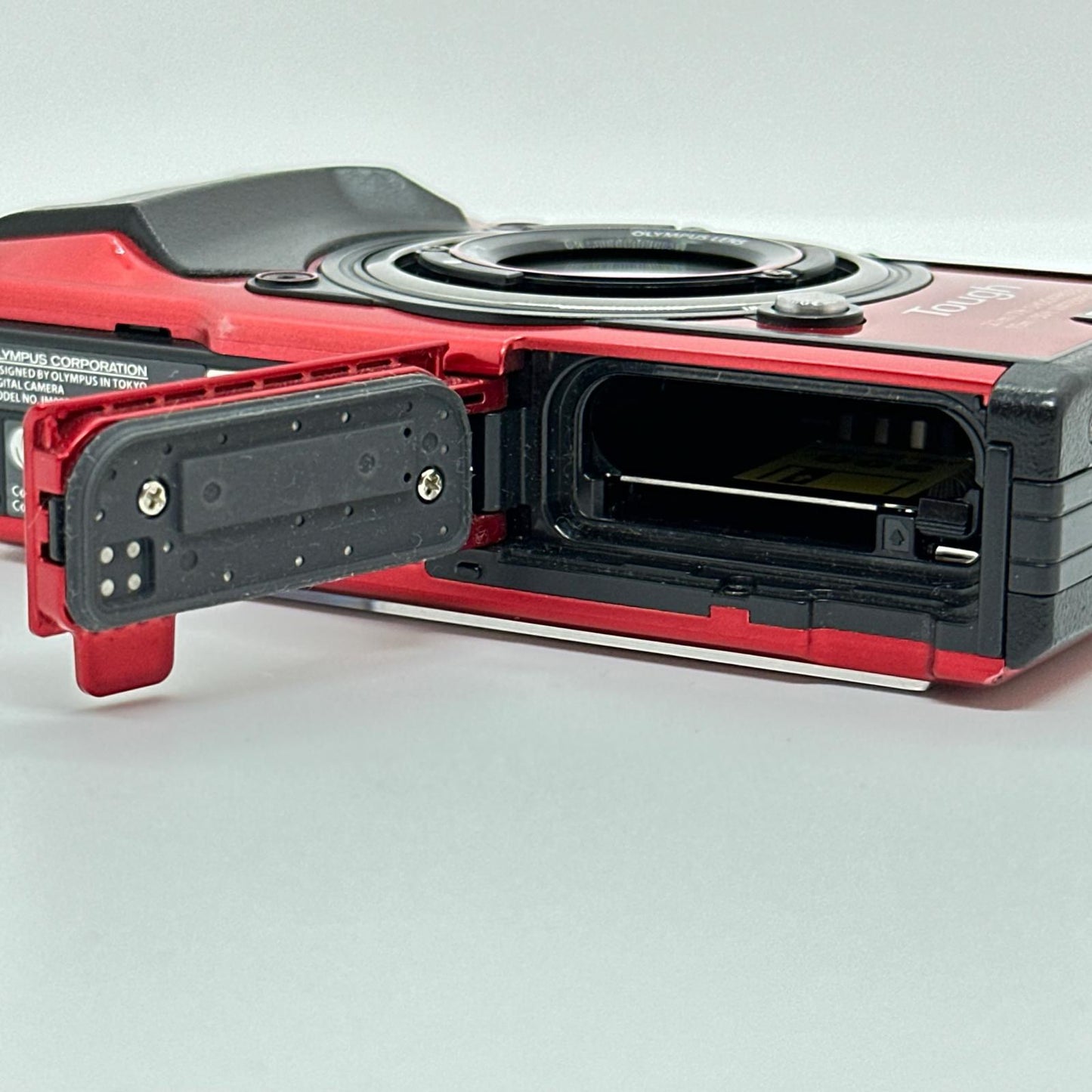 【全額返金保証】【最速発送】OLYMPUS コンパクトデジタルカメラ Tough TG-5 レッド 美品 動作確認済
