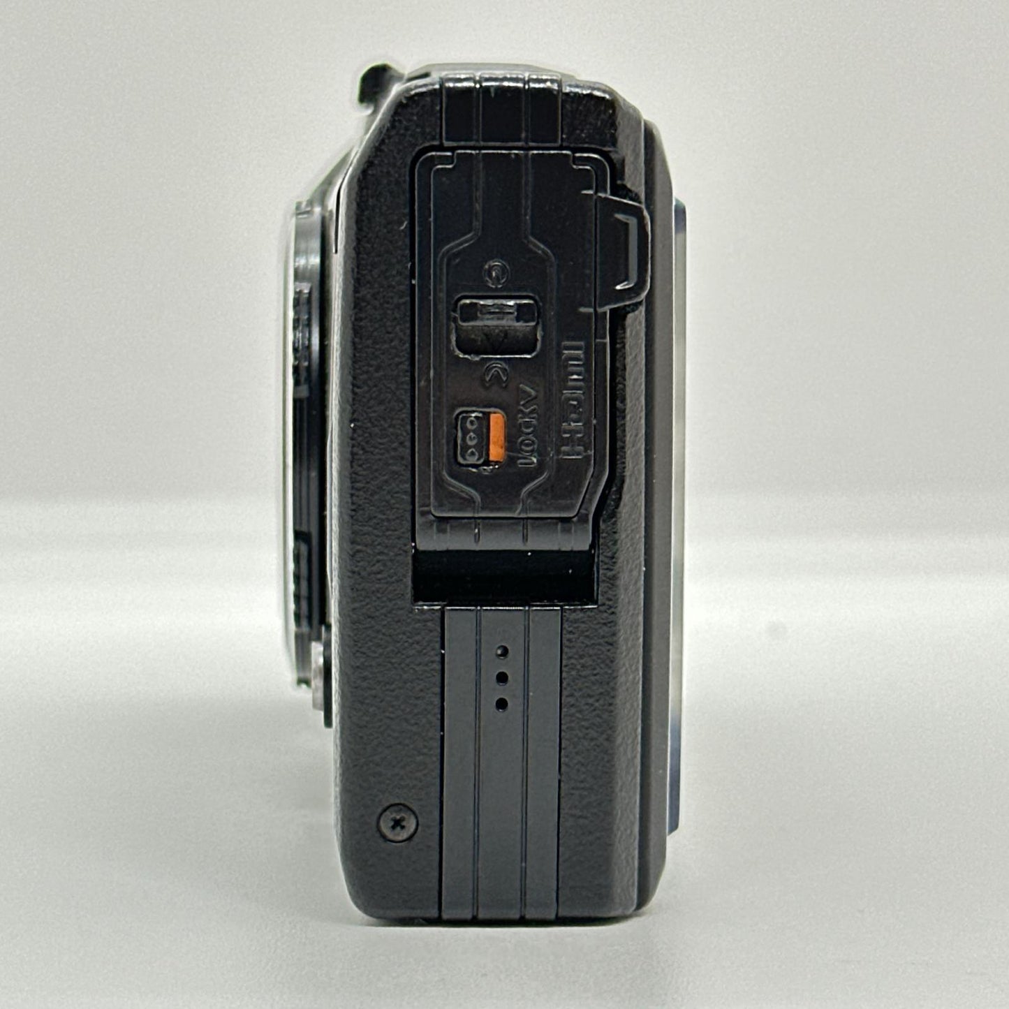 【全額返金保証】【最速発送】OLYMPUS コンパクトデジタルカメラ Tough TG-5 ブラック 美品 動作確認済