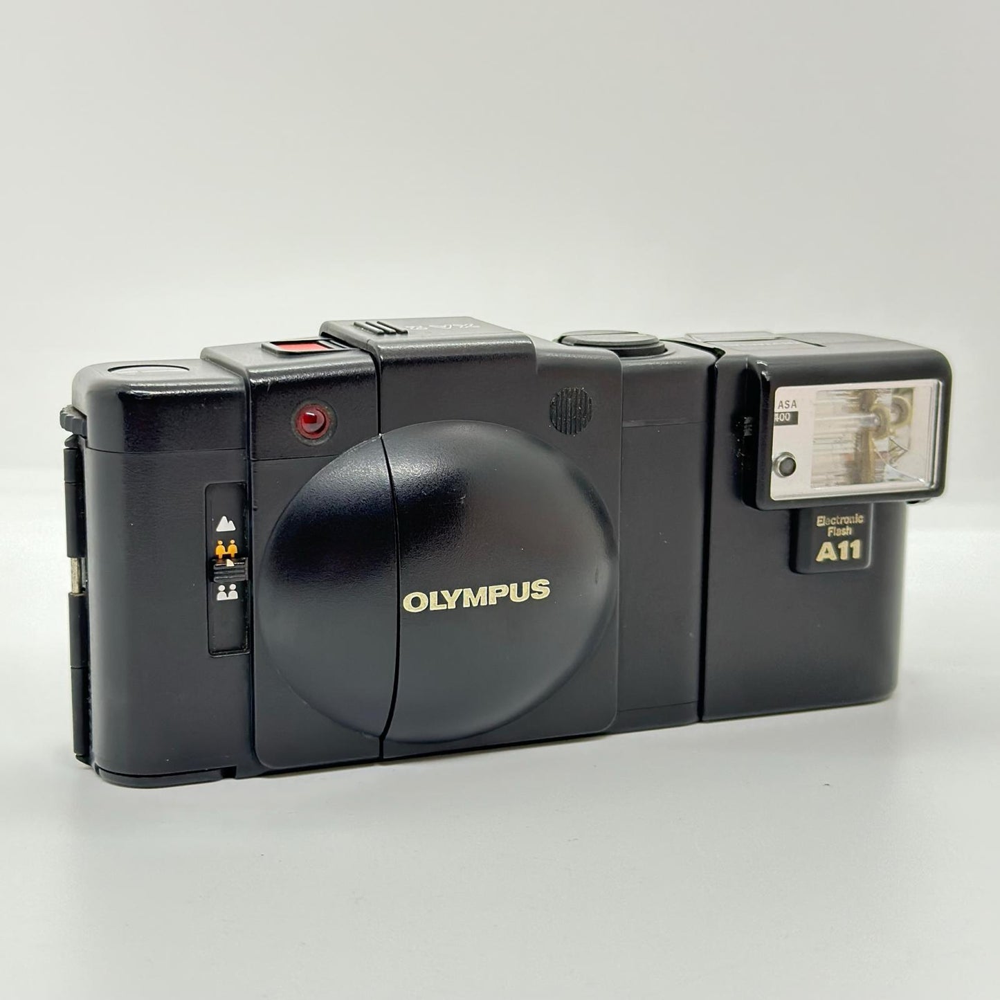 【最速発送】OLYMPUS XA2 + A11 ブラック【難有】