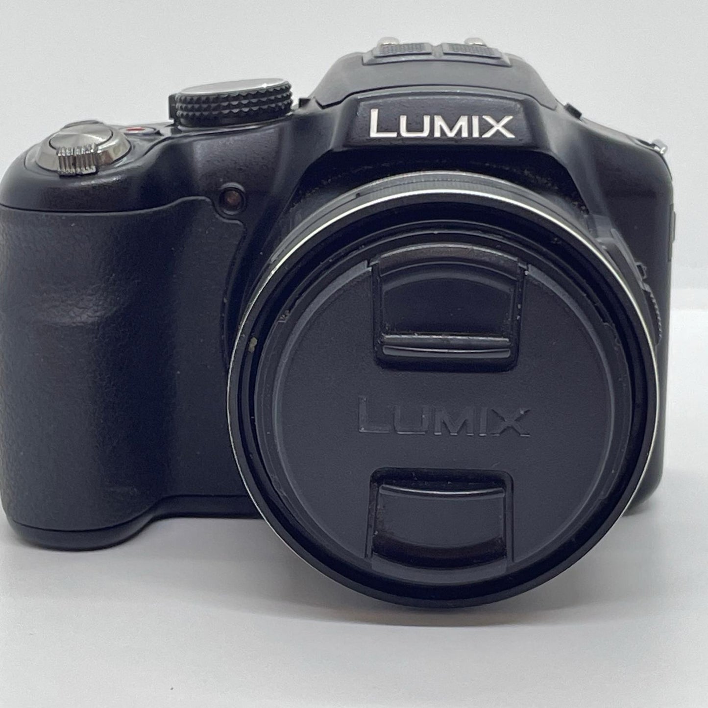 【全額返金保証】【最速発送】Panasonic コンパクトデジタルカメラ LUMIX DMC-FZ200 動作確認済