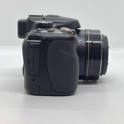 【全額返金保証】【最速発送】Panasonic コンパクトデジタルカメラ LUMIX DMC-FZ200 動作確認済