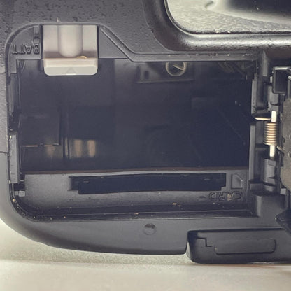 【全額返金保証】【最速発送】Panasonic コンパクトデジタルカメラ LUMIX DMC-FZ200 動作確認済